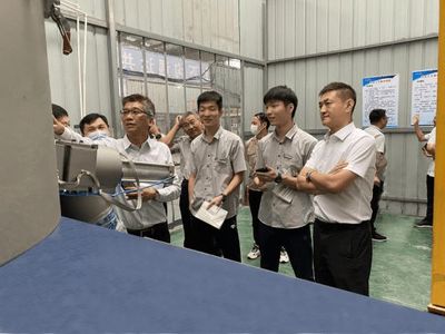 華建鋁業(yè)與涂億金屬粉末邦定技術(shù)交流會在山東涂億圓滿舉行